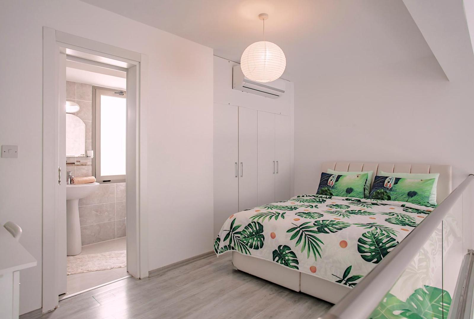 Sunshine Prestige Apartments Agios Georgios  Szoba fotó